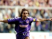 Batistuta celebra un gol con la Fiorentina. / Foto: Allsport UK /Allsport